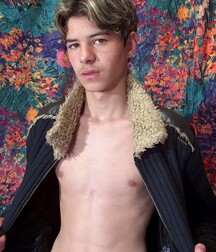 Sexy Boy gay tube show 5ee116020bc2d.jpg
