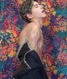 Sexy Boy gay tube show 5ee116141f342.jpg