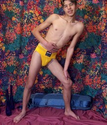 Sexy Boy gay tube show 5ee1164ced9ad.jpg