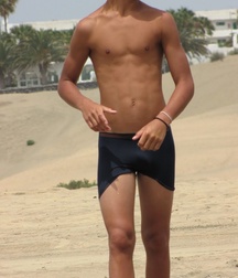 shirtless gay boys Scraps 2 5eea5153de15a.jpg