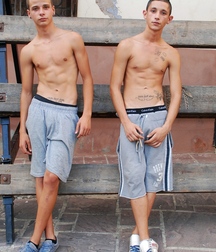 Scraps 4 underwear boys 5eea528024938.jpg