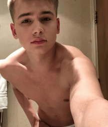 Mixed Nudes Boys Porn - Selfies and more 2 5f0adf67aad25.png