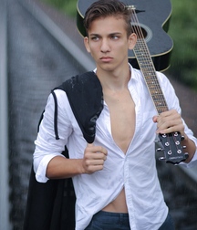 Faces Beautiful twinks 5f16a81af11a4.jpg