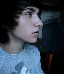 Alex Evans 58deb5e891b04.jpg