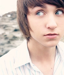 Alex Evans 58deb61c27f4c.jpg