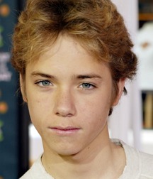 Jeremy Sumpter 5b5003dd12e89.jpg