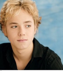 Jeremy Sumpter 5b50042601774.jpg