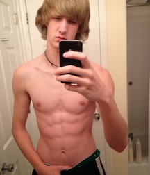 Cute boys 3 56c06fb334038.jpg