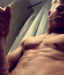 Hot boy on snapchat 58b07edb5cb80.jpg