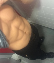 Hot boy on snapchat 58b07ee1f0f9c.jpg