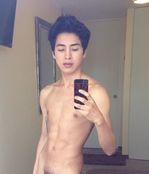 Hot boy 2 58b5925bc3220.jpg