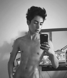 Hot boy 2 58b59265685e3.jpg