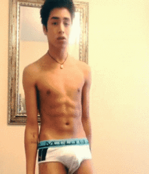 Hot boy 2 58b593cd923ac.gif