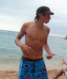 Cute boys 9 58b6bf41373eb.jpg