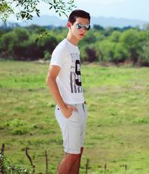 Hot boy 3 58b823820e058.jpg