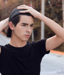 Hot boy 3 58b82398b0aed.jpg