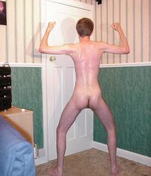 Hot boy 6 58c1db25c8956.jpg