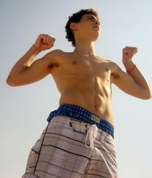Cute boys 13 58c8a44133af4.jpg