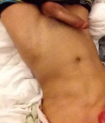Hot boy 9 58d0029aa8880.jpg