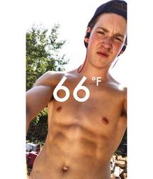 Hot boy 10 5a63a48e9034f.jpg