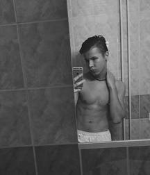 Hot IG Boy 1 5a71cad692c9e.jpg
