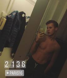 Hot IG Boy 1 5a71cb0180016.jpg