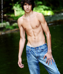 Stephen set 1 5dbde8ec724e0.jpg