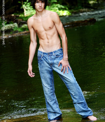 Stephen set 1 5dbde8f3a50bb.jpg