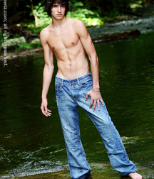 Stephen set 1 5dbde8f72211e.jpg