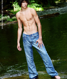 Stephen set 1 5dbde8fa8cb48.jpg