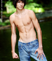 Stephen set 1 5dbde921b0e62.jpg