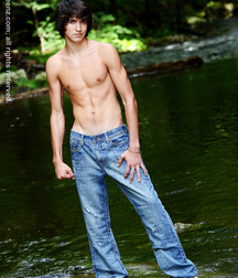 Stephen set 1 5dbde92e584c1.jpg