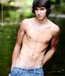 Stephen set 1 5dbde96ed0c51.jpg