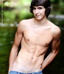 Stephen set 1 5dbde985c77fb.jpg