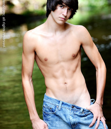 Stephen set 1 5dbde9fb3a956.jpg