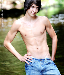 Stephen set 1 5dbdea4b94173.jpg