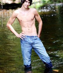 Stephen set 1 5dbdea5c0d022.jpg