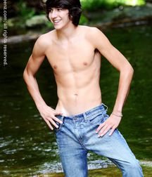 Stephen set 1 5dbdea8551b5a.jpg