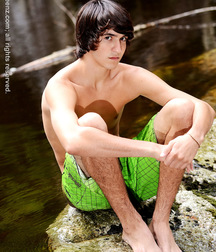 Stephen set 2 5dbded67b27c4.jpg