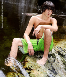 Stephen set 2 5dbdedd04747c.jpg