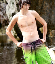 Stephen set 2 5dbdedec9f523.jpg