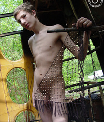 Wild boy Gosha 581f6f53efafc.jpg