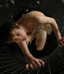 Un ange en cage 58a476b1b0136.jpg
