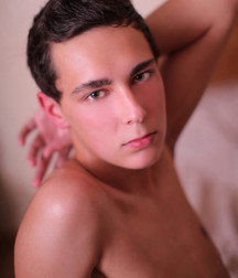 Kellan a new one. 5a07679ba260c.jpg