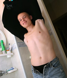 Sweet shower. 5a64d6e69bce5.jpg