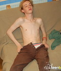 Oliver a sweet boy. 5a89629ab5e72.jpg