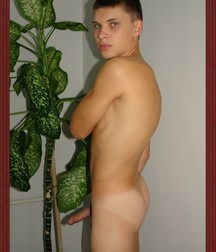 Duc a tender boy. 5a8c7491d7050.jpg