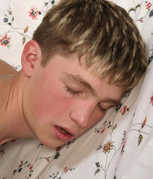 Russian twinks. 5aa6c4bbf11eb.jpg