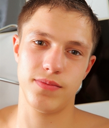 Randy a nice boy. 5ac785d24a8d6.jpg