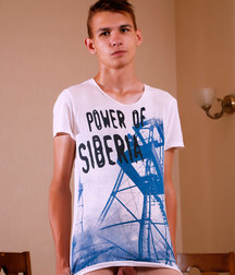 New boys. 5ad8e53fad1f3.jpg